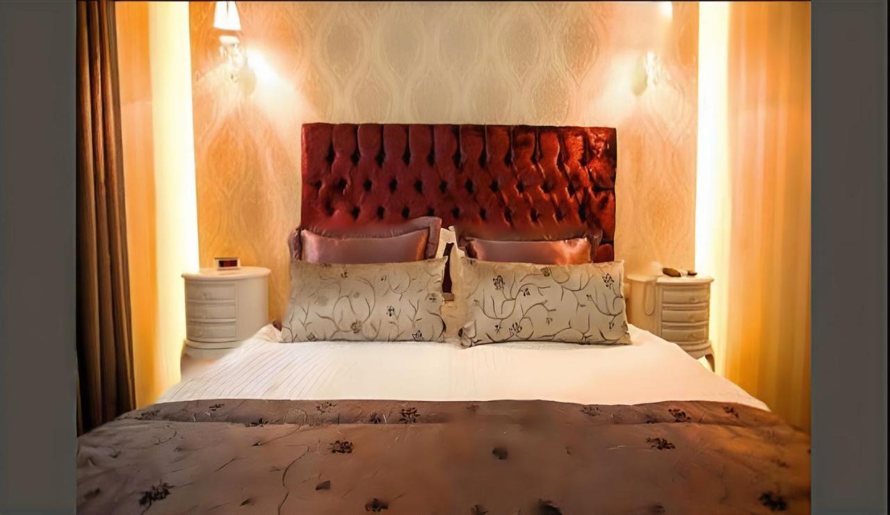Lucis In Pera Boutique Hotel อิสตันบูล ภายนอก รูปภาพ